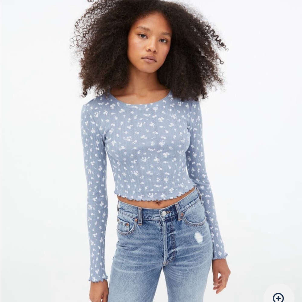aeropostale crop long sleeve - women’s size M